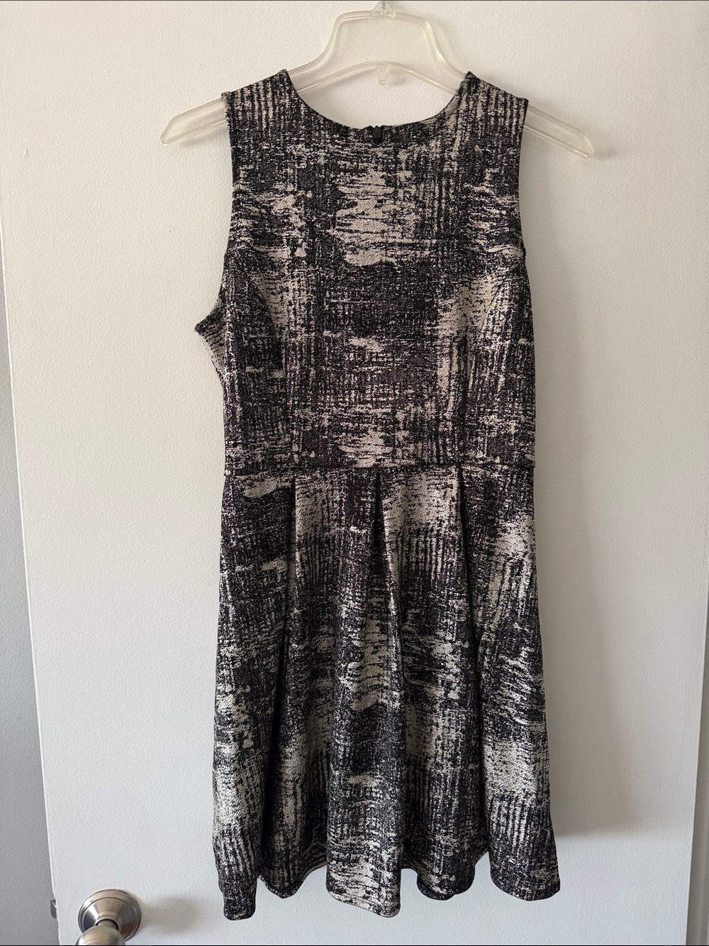 ONE CLOTHING Los Angeles Metallic Gold Black Textured Flare Mini Dress NWT Sm